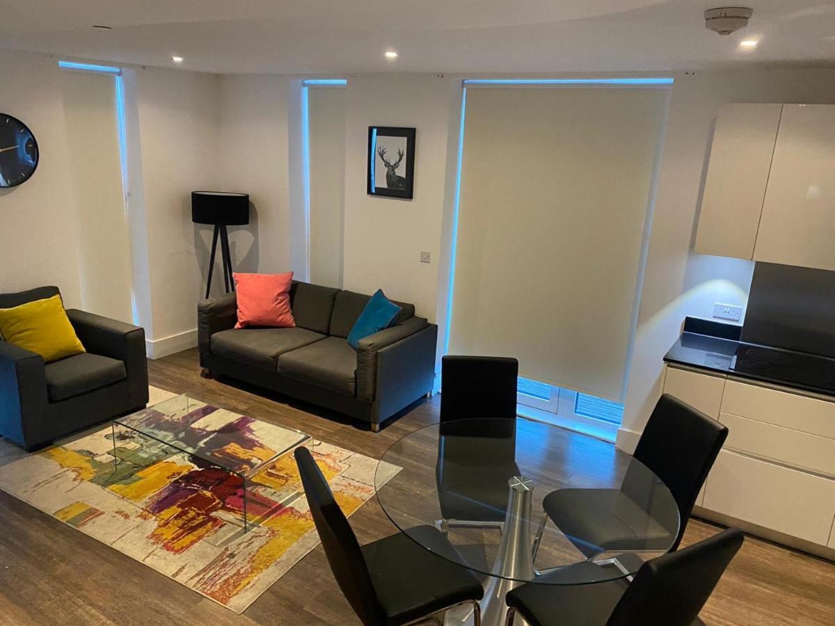 High View Two Bedroom Apartment In Woolwich Londra Esterno foto