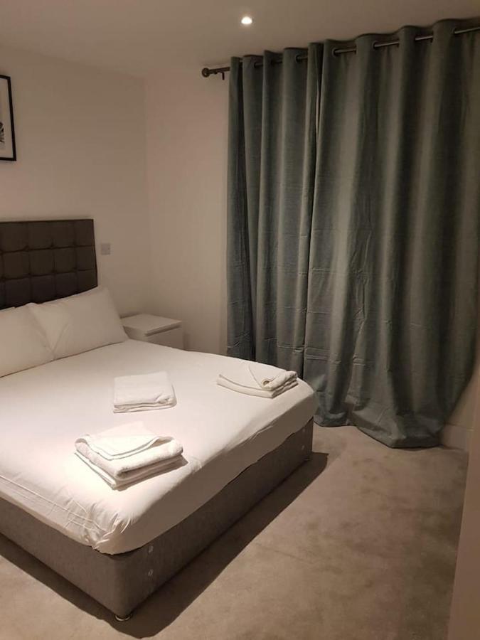 High View Two Bedroom Apartment In Woolwich Londra Esterno foto