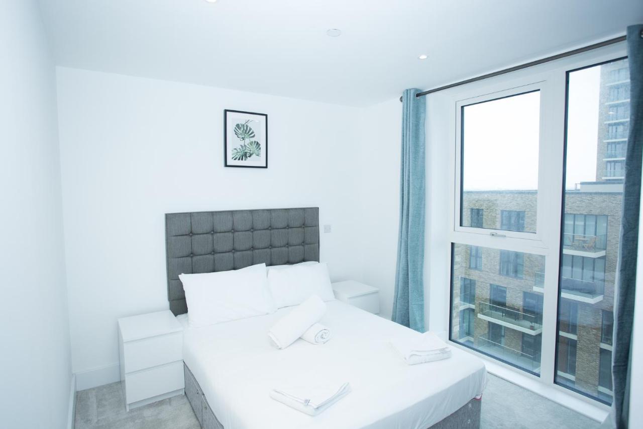 High View Two Bedroom Apartment In Woolwich Londra Esterno foto