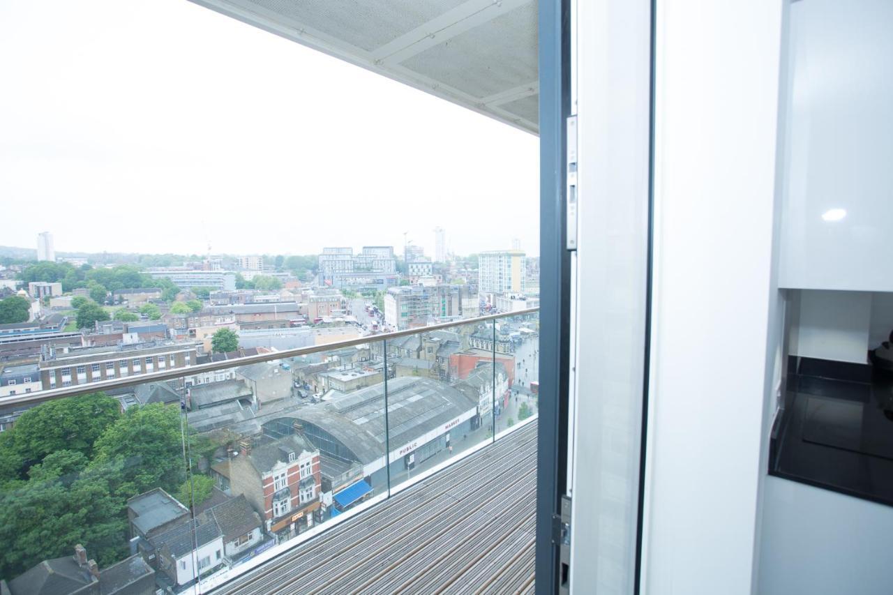 High View Two Bedroom Apartment In Woolwich Londra Esterno foto