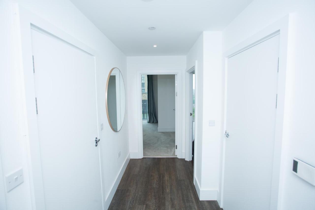 High View Two Bedroom Apartment In Woolwich Londra Esterno foto