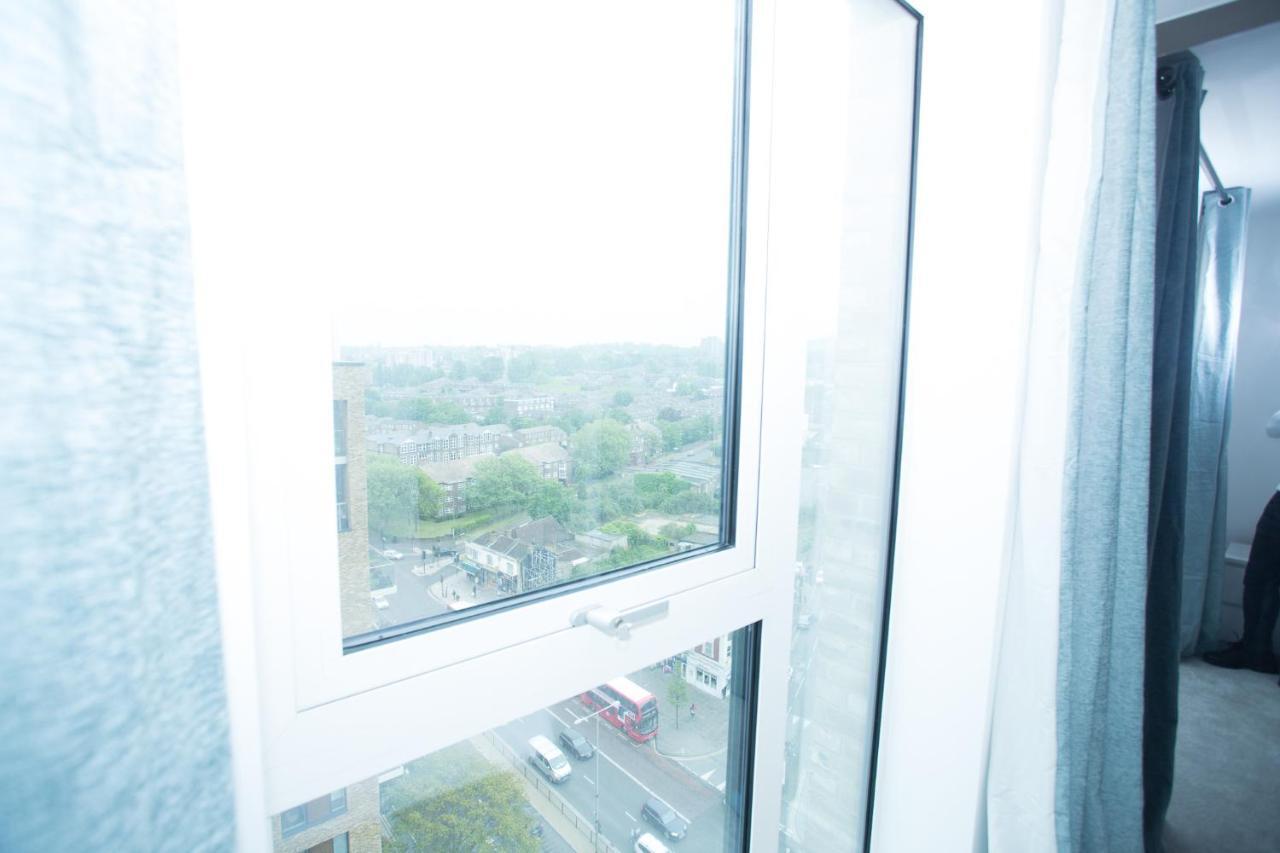 High View Two Bedroom Apartment In Woolwich Londra Esterno foto