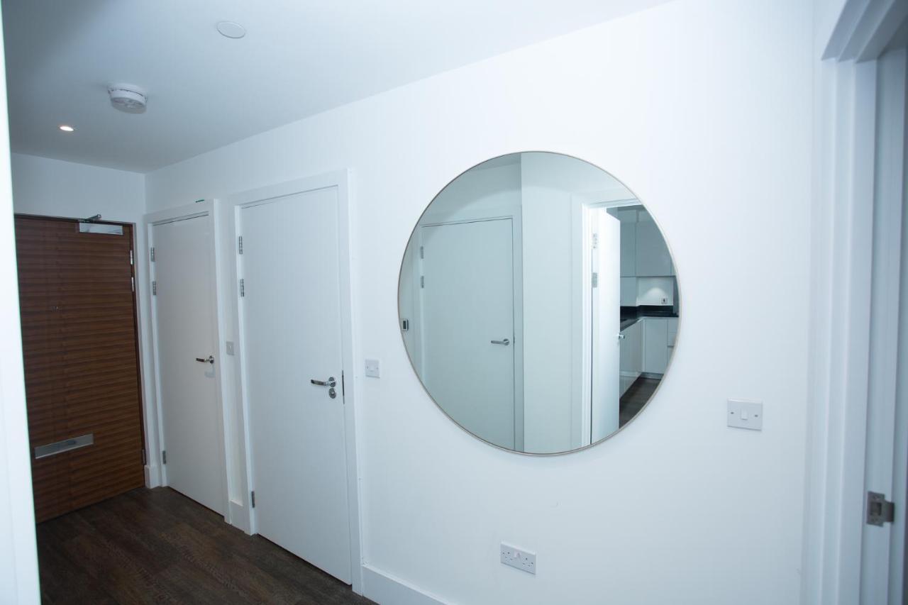 High View Two Bedroom Apartment In Woolwich Londra Esterno foto